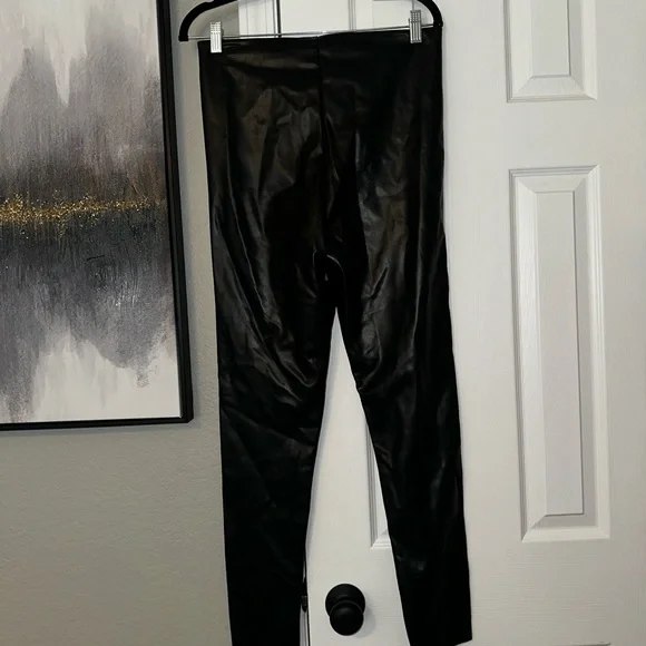 Joie Limited Edition Ladies Faux Leather Legging - Picture 7 of 9